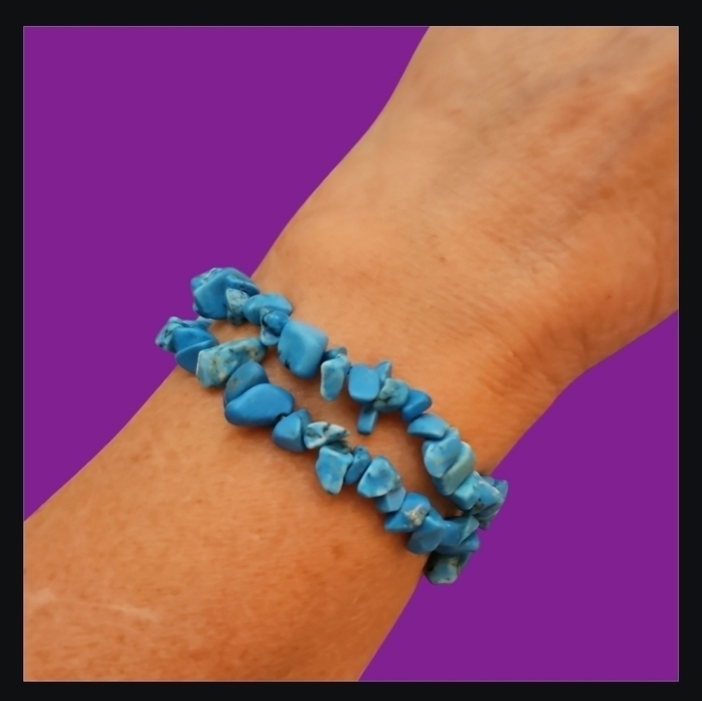 3/$30 HANDMADE Western Turquoise Chip Beaded Stretch Bracelets